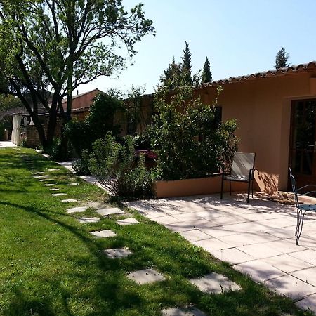Mas La Provence Bed & Breakfast LʼIsle-sur-la-Sorgue Dış mekan fotoğraf