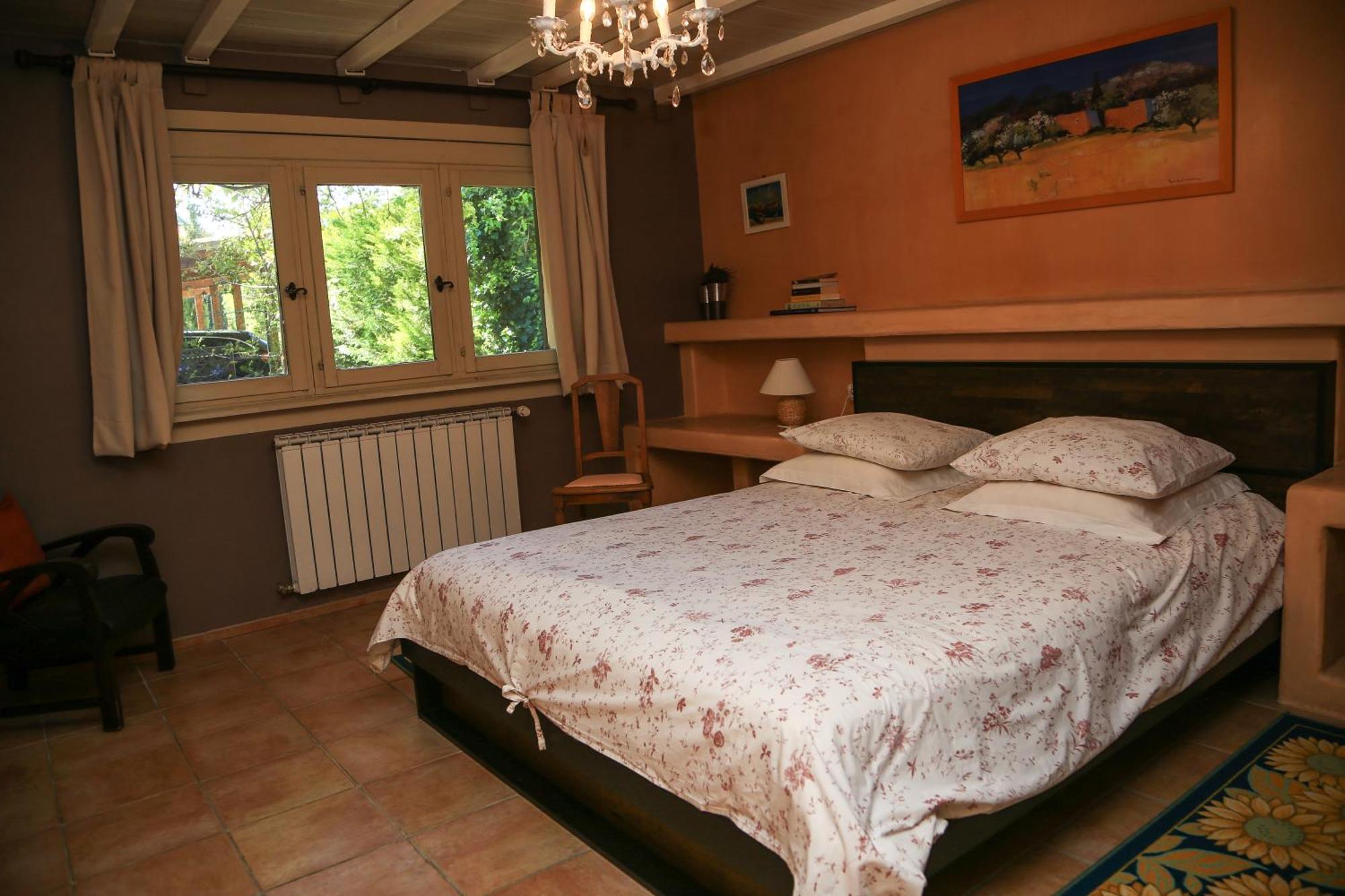 Mas La Provence Bed & Breakfast LʼIsle-sur-la-Sorgue Oda fotoğraf