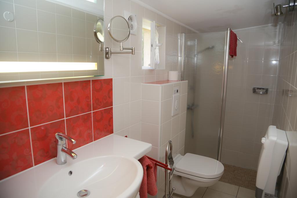 Mas La Provence Bed & Breakfast LʼIsle-sur-la-Sorgue Dış mekan fotoğraf
